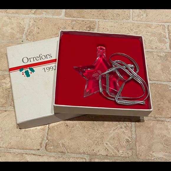 ORREFORS 1992 Crystal Ornament, NIB 🌟🎄🎁 - Picture 2 of 3